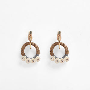 bindu_earrings_beige_PICBIN-E-BG_LR_2000x_b1021172-572a-4b6e-979e-fc6dce583a4f.jpg