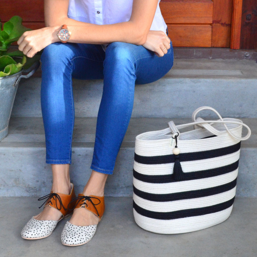 SHOPPER BAG IVORY WITH BLACK STRIPES