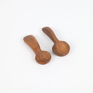 wood_20salt_20spoon-15200243_ccf6d0c2-01c1-4957-bde0-fd0e228aa08b.jpg